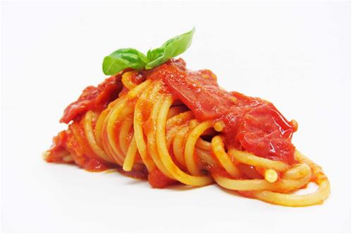 spaghetti-pomodoro-Gennaro-Esposito.jpg