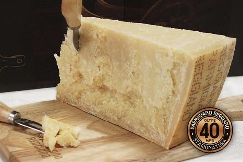 parmigiano-reggiano-40-mesiOK.jpg