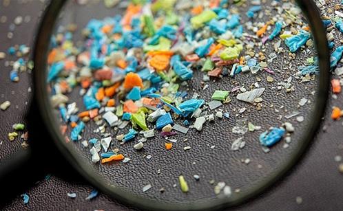 plastica-microplastica-inquinamento-medium.jpg